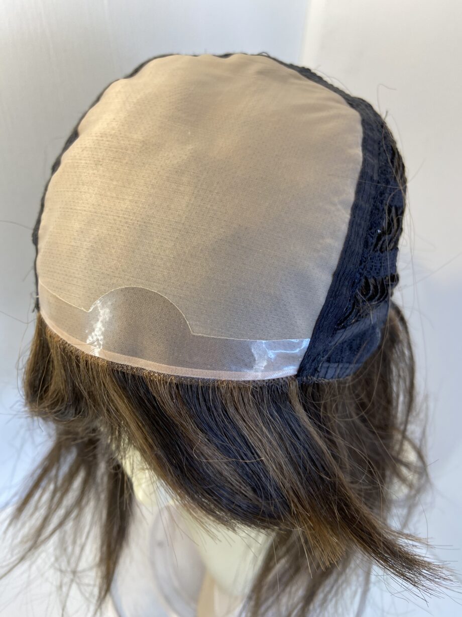 Long brown Rene of Paris wig. Brms564