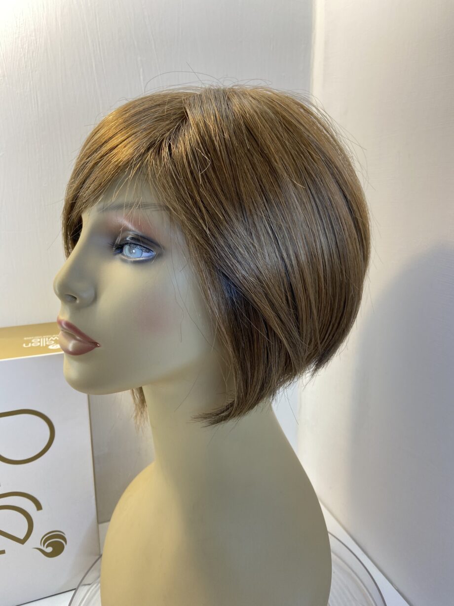 Super soft feather collection brown wig. Bbrms417