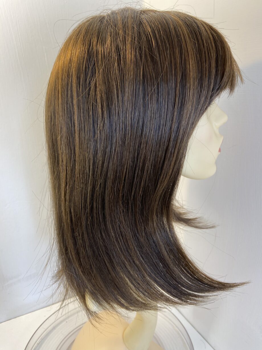Long brown Rene of Paris wig. Brms564