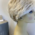 Raquel Welch glazed vanilla wig. Bblss424