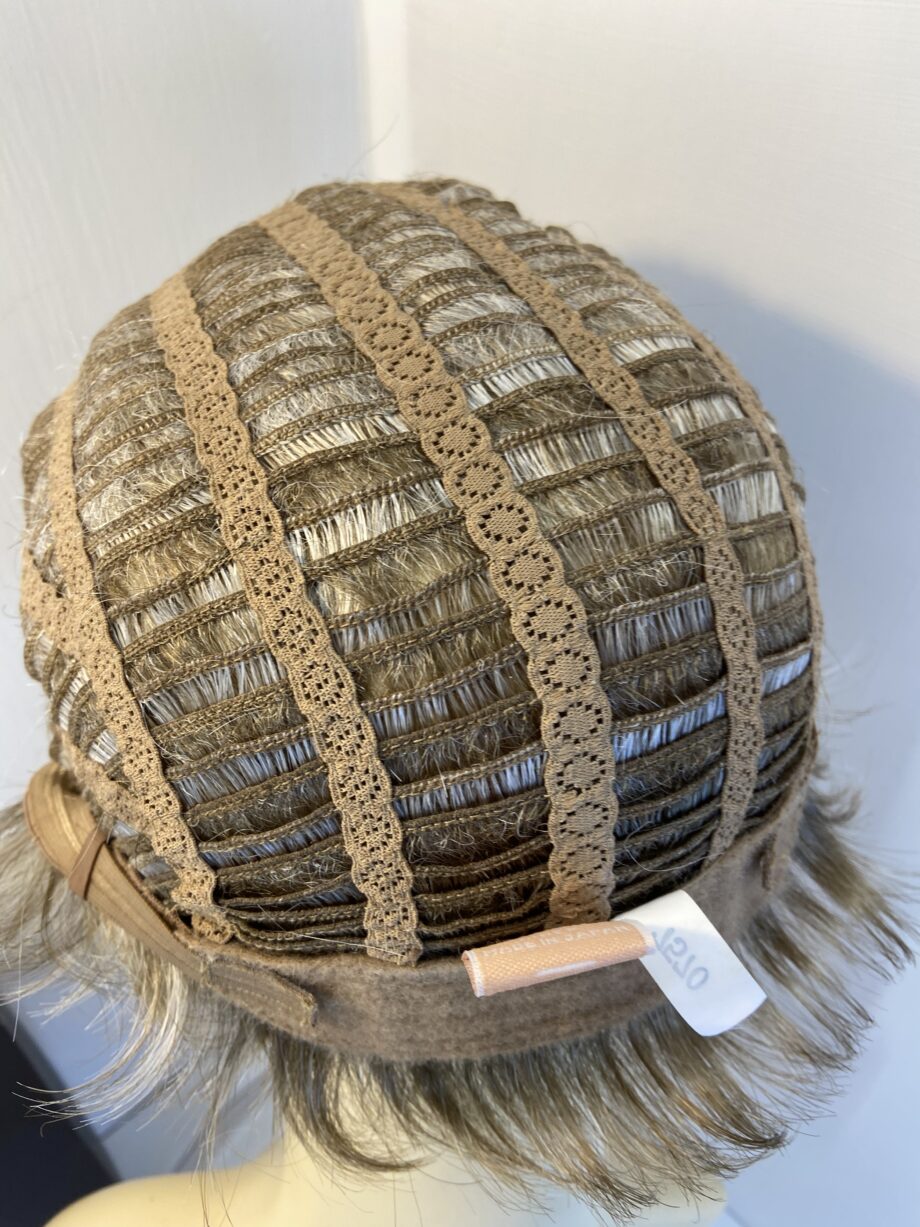 Praline mist blonde boxed natural image wig. Bblsw426