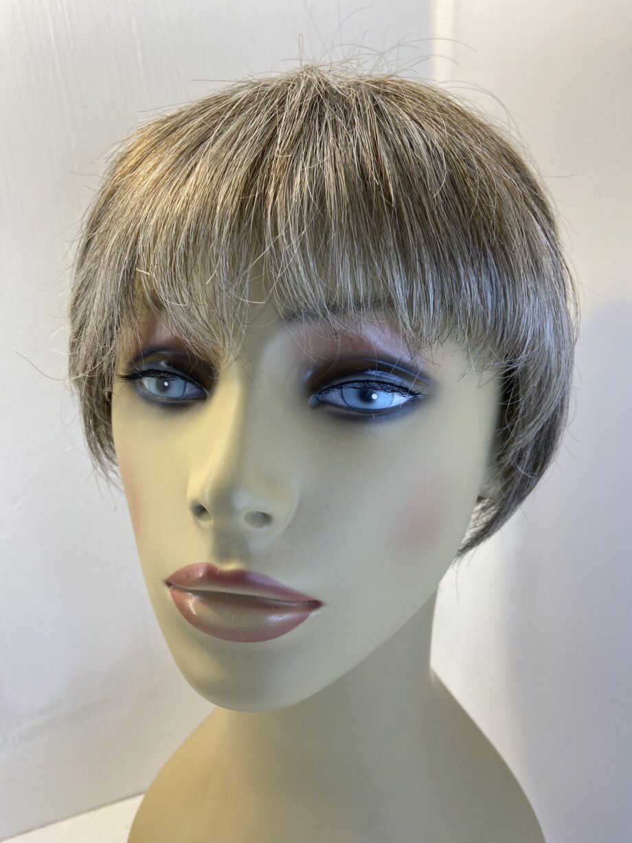 Lotus grey short new wig. Gss421