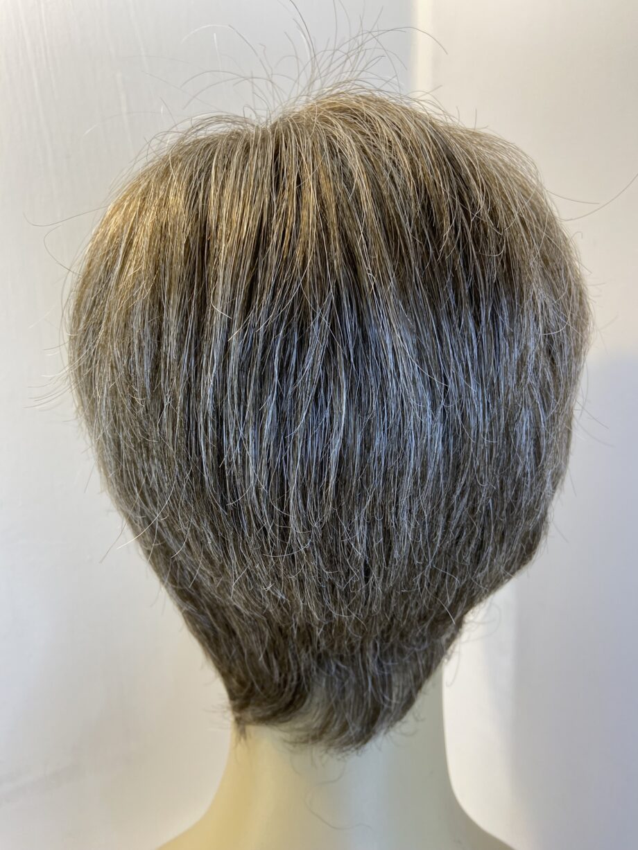 Lotus grey short new wig. Gss421