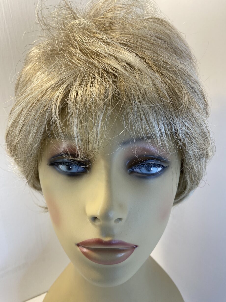 Blonde soft cap short wig. Blsw425