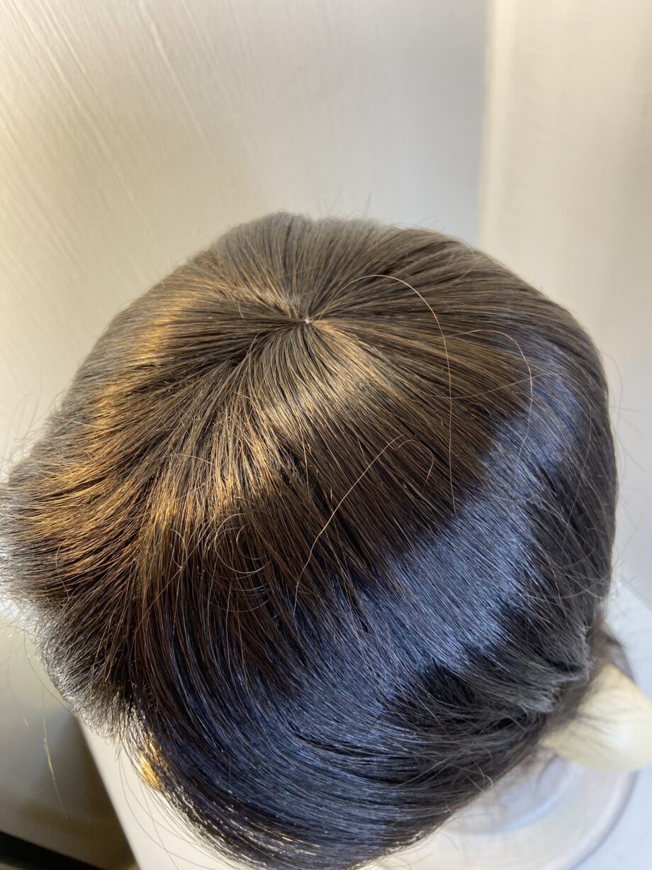 Very long dark brown  new wig. Blls438