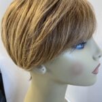 Petite honey blonde wig. Bblss431
