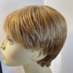 Petite honey blonde wig. Bblss431