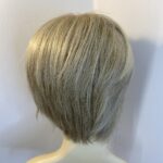 Blonde mid length wig. Blms581