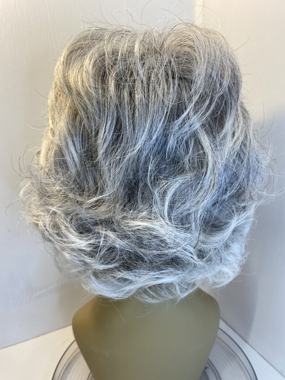 Silver grey mid length new wig. Gmw582