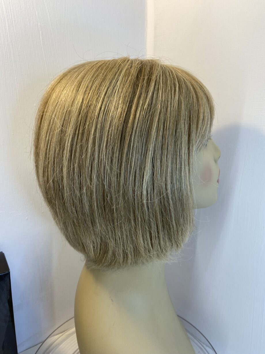 Beautiful Rene of Paris blonde Bob. Bblms433