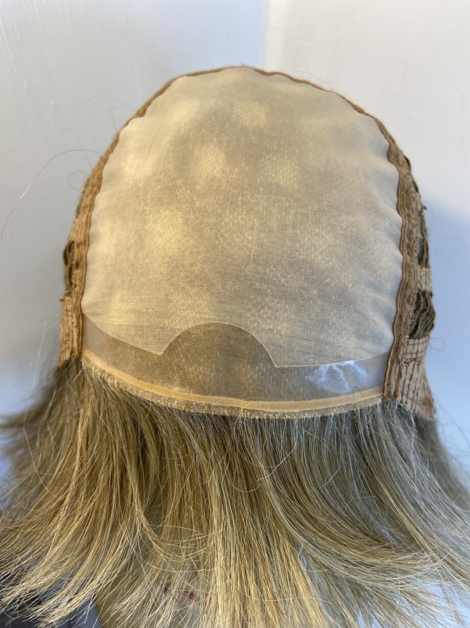 Beautiful Rene of Paris blonde Bob. Bblms433