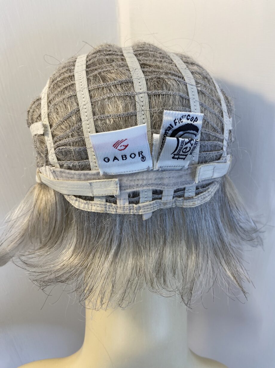 Gabor says over grey wig. Sblms585