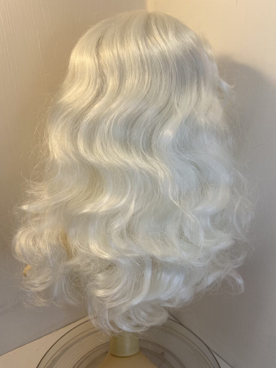 New white long curly wig. Wlw593