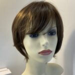 Super silky shiny new brown wig. Bbrss434