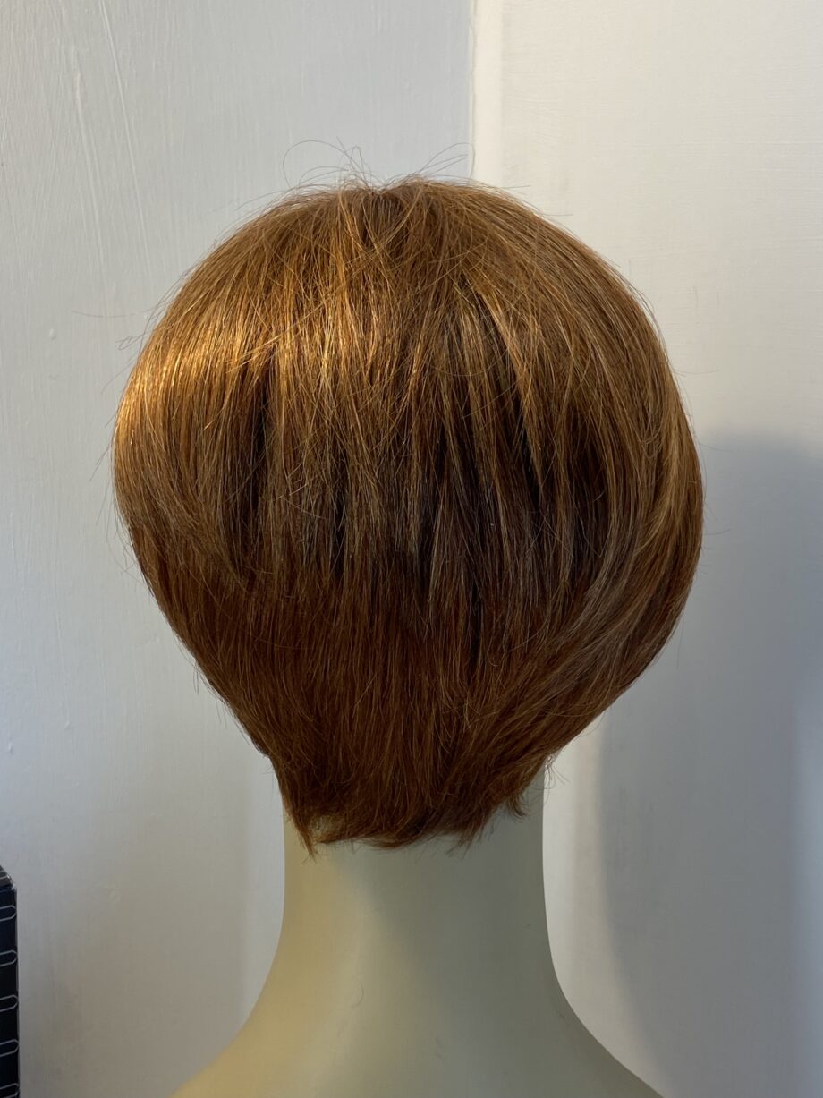 Light red short new wig. Bbrss435 red.