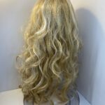 Long curly blonde wig. Bllc330