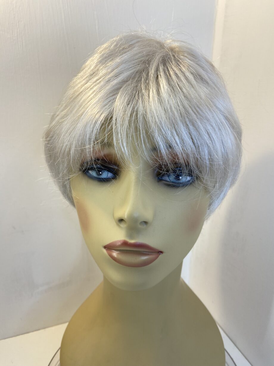 Short silver grey. Gss332