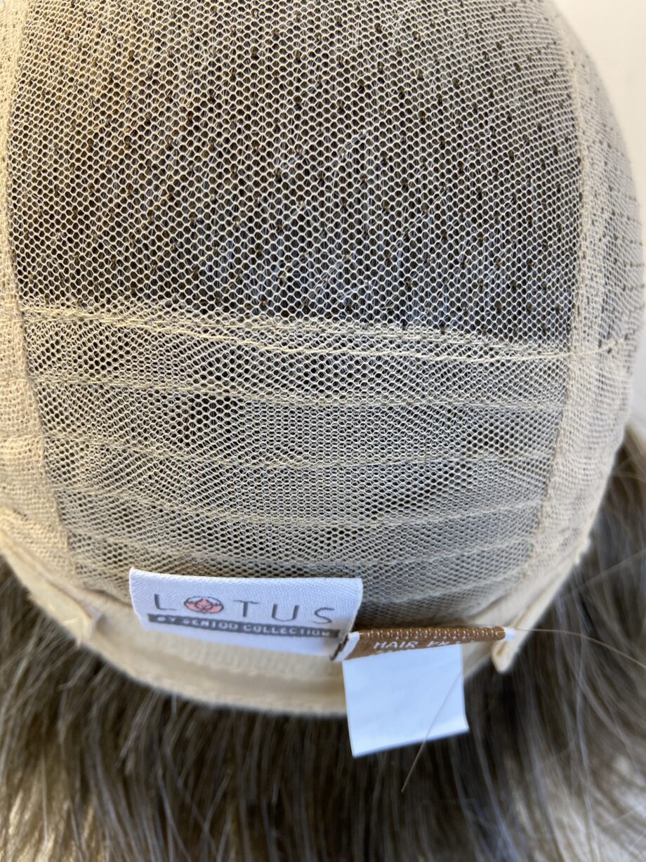 Grey ash blonde lotus long wig. Gbrls594