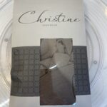 Christine turban with ribbons. 79