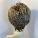 Soft brown short wig. Blss821