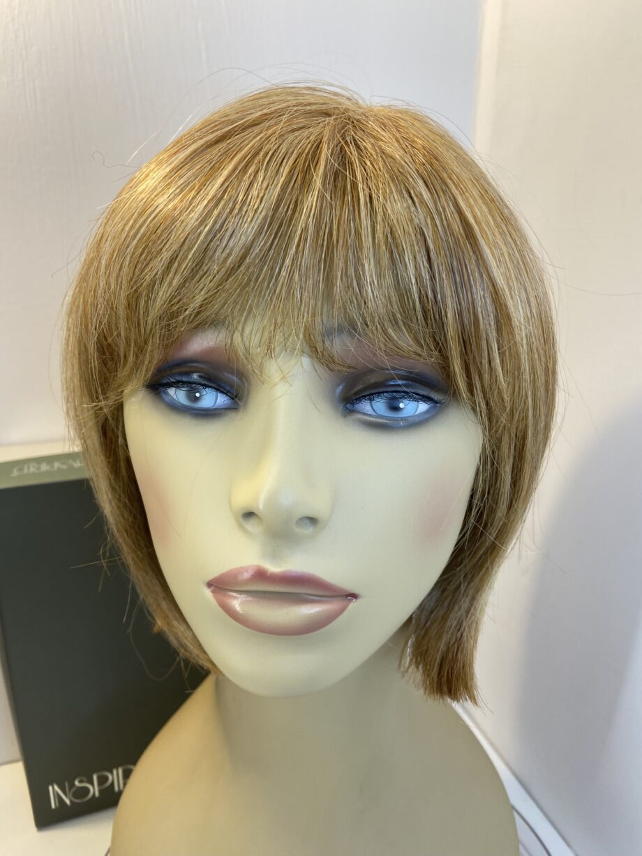 Honey blonde long natural inspired wig. Bblms443
