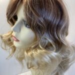 Blonde new long wavy wig. Bllw834