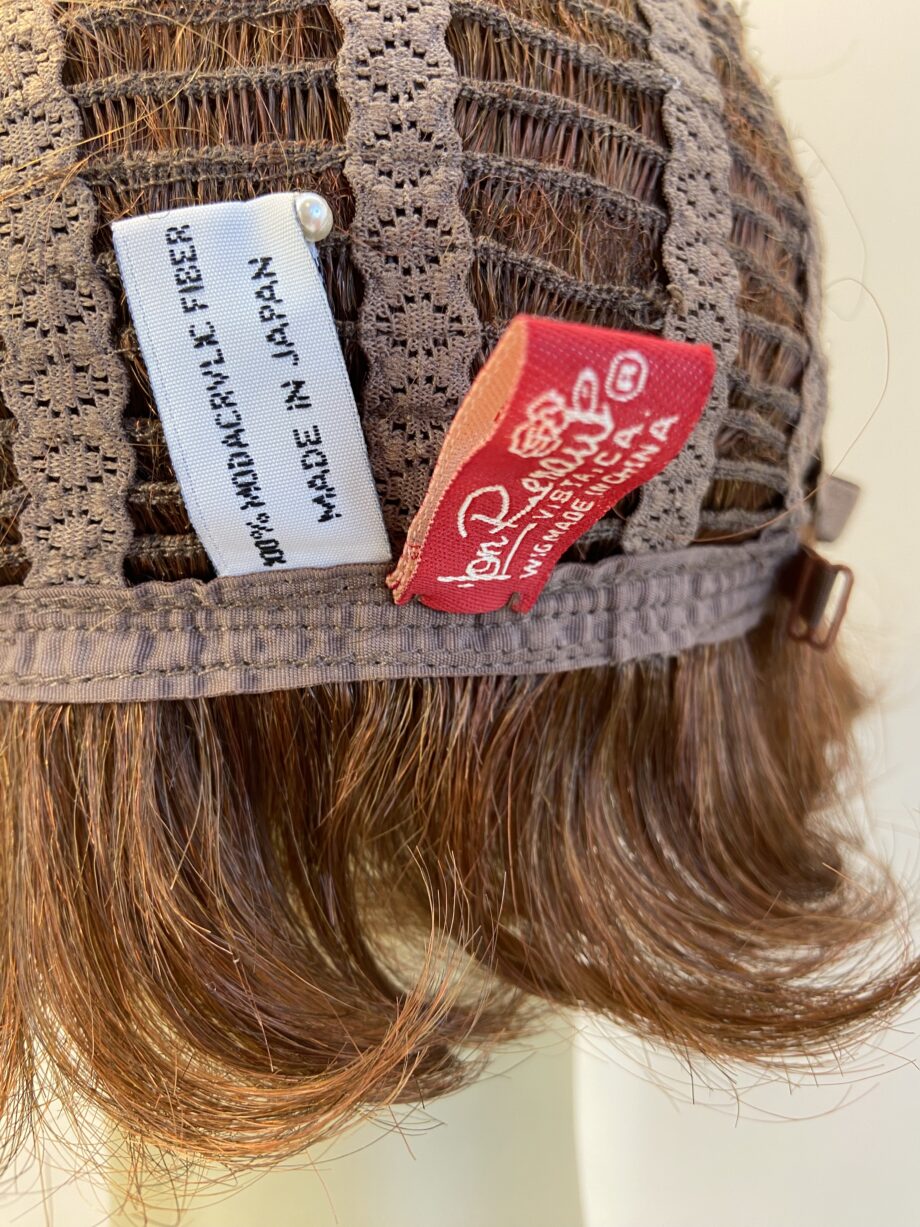 Red short wig. Rsw838