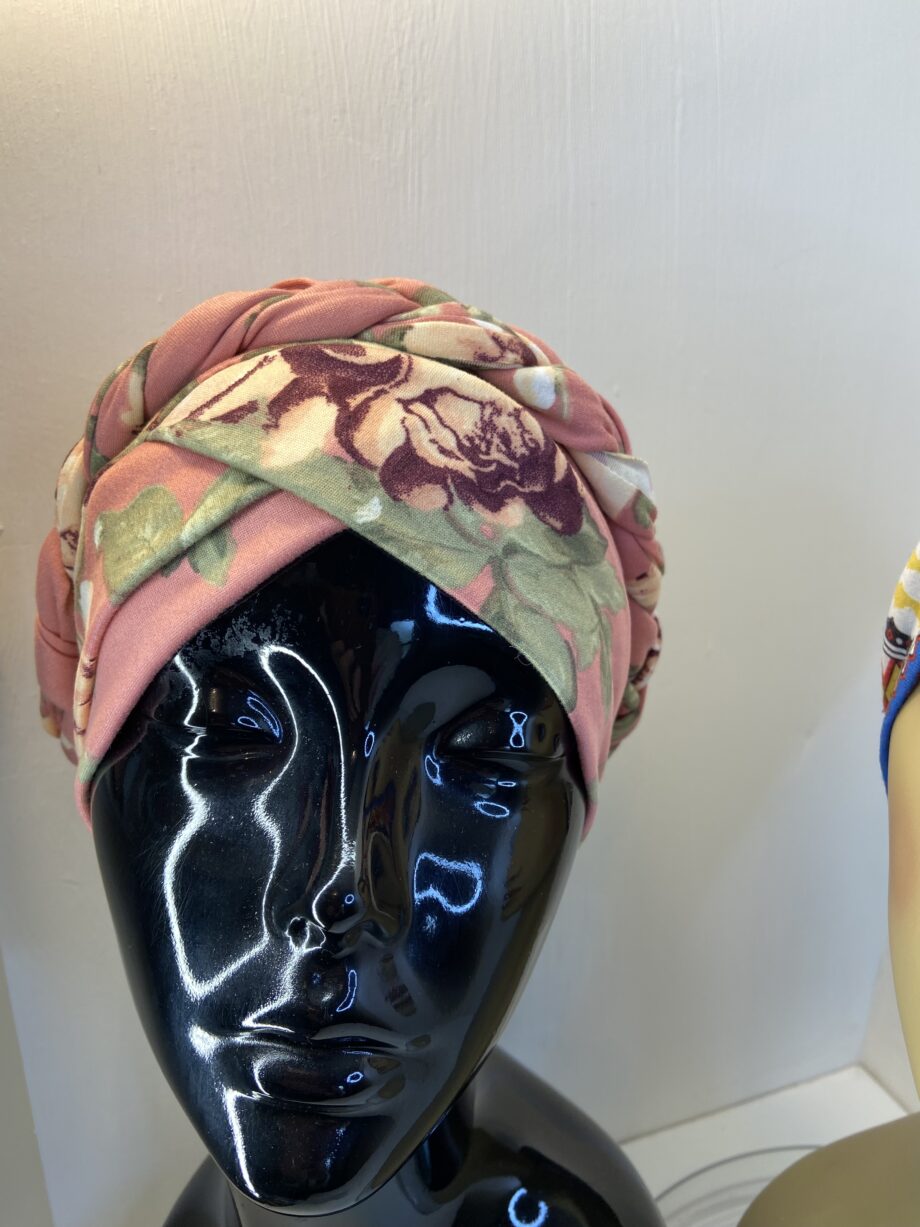 Colourful bandana. 90