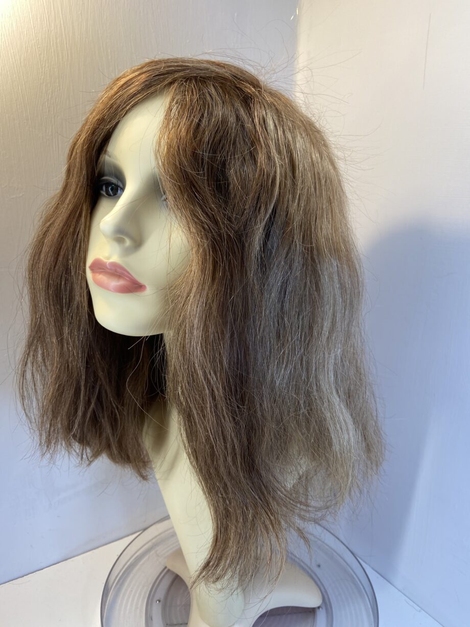 Pre loved human hair. Bllw22