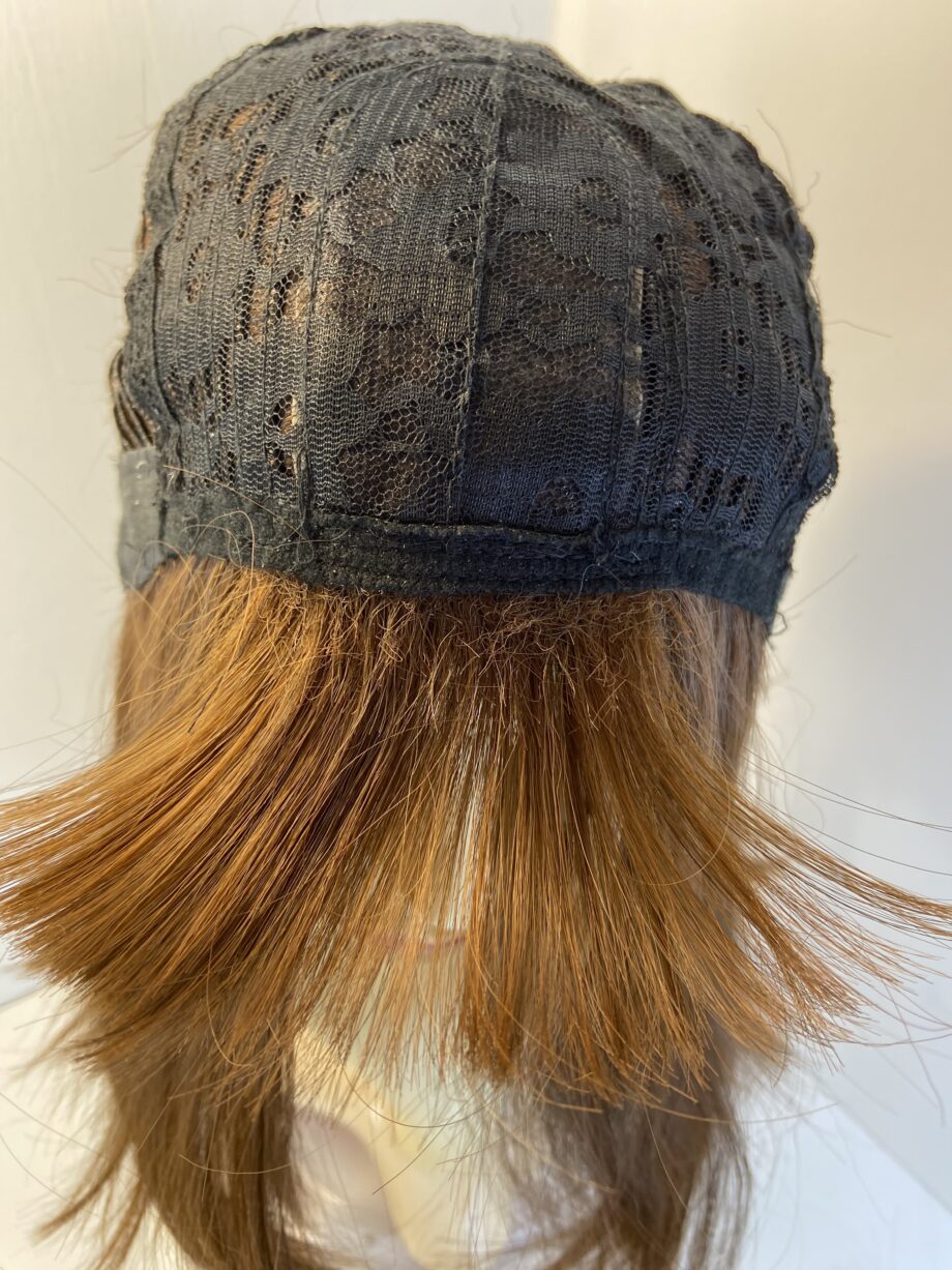 New fabulous long brown wig. Brls37