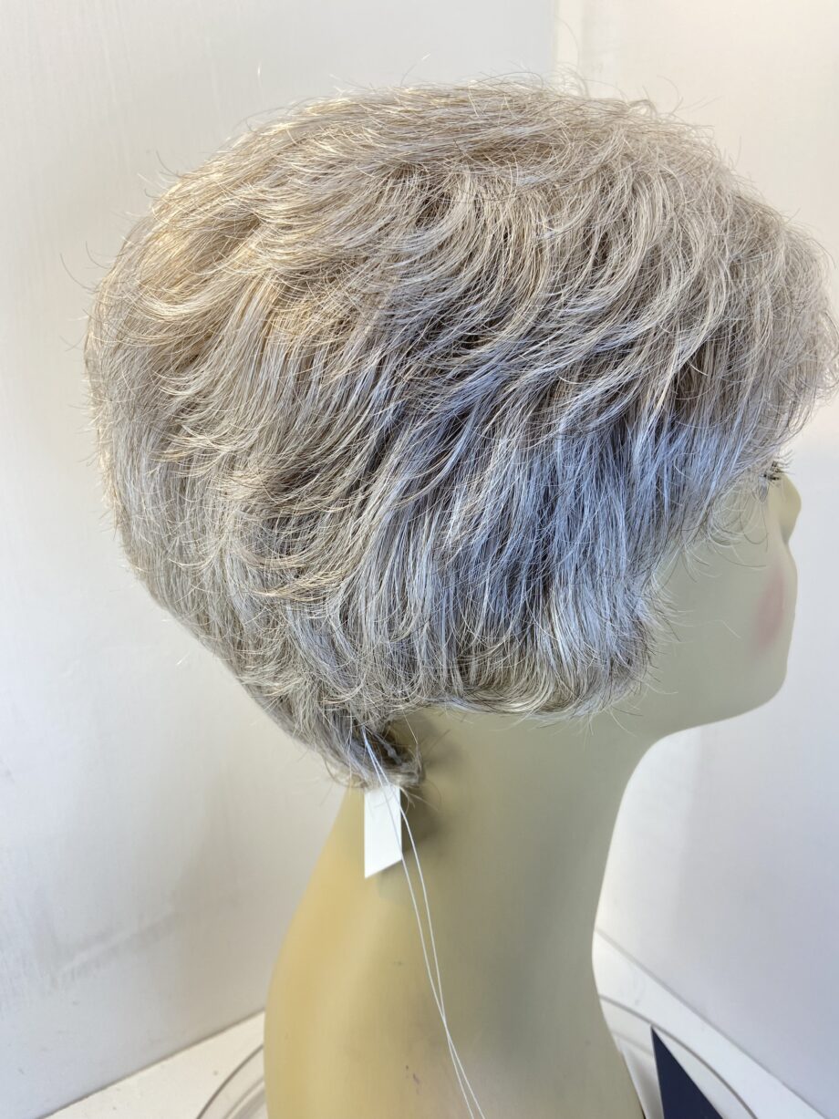 New grey short wig. Gsw403