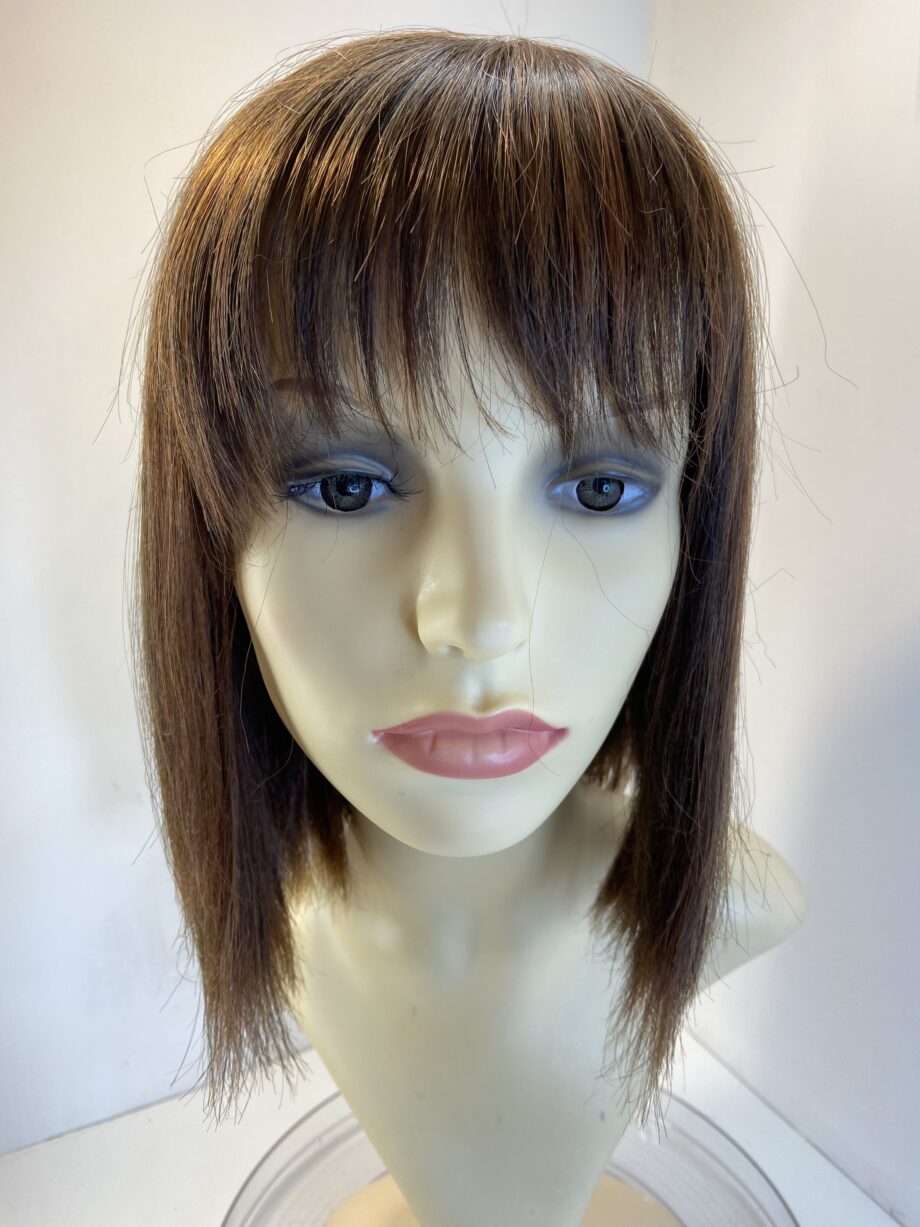 Reddish brown long wig. Brms727