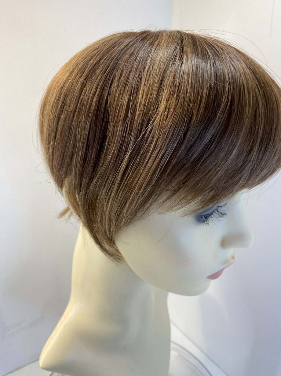 New brown hair piece. Brss732