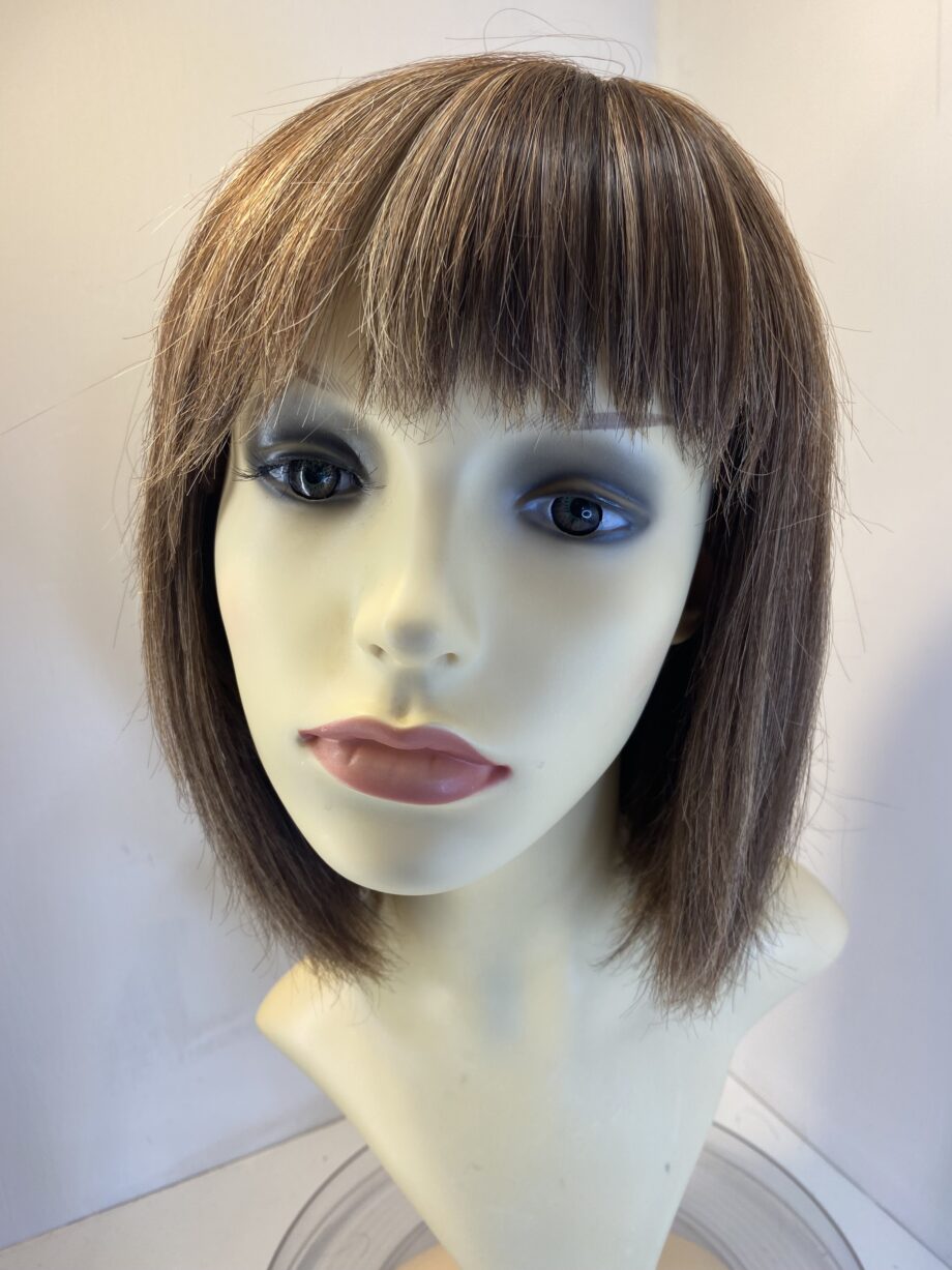 Rene of Paris brown wig. Brms215