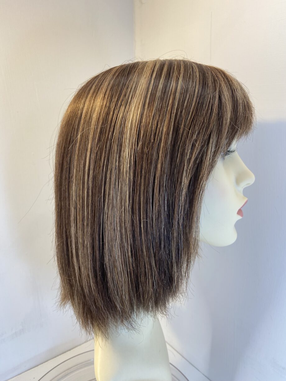 Rene of Paris brown wig. Brms215