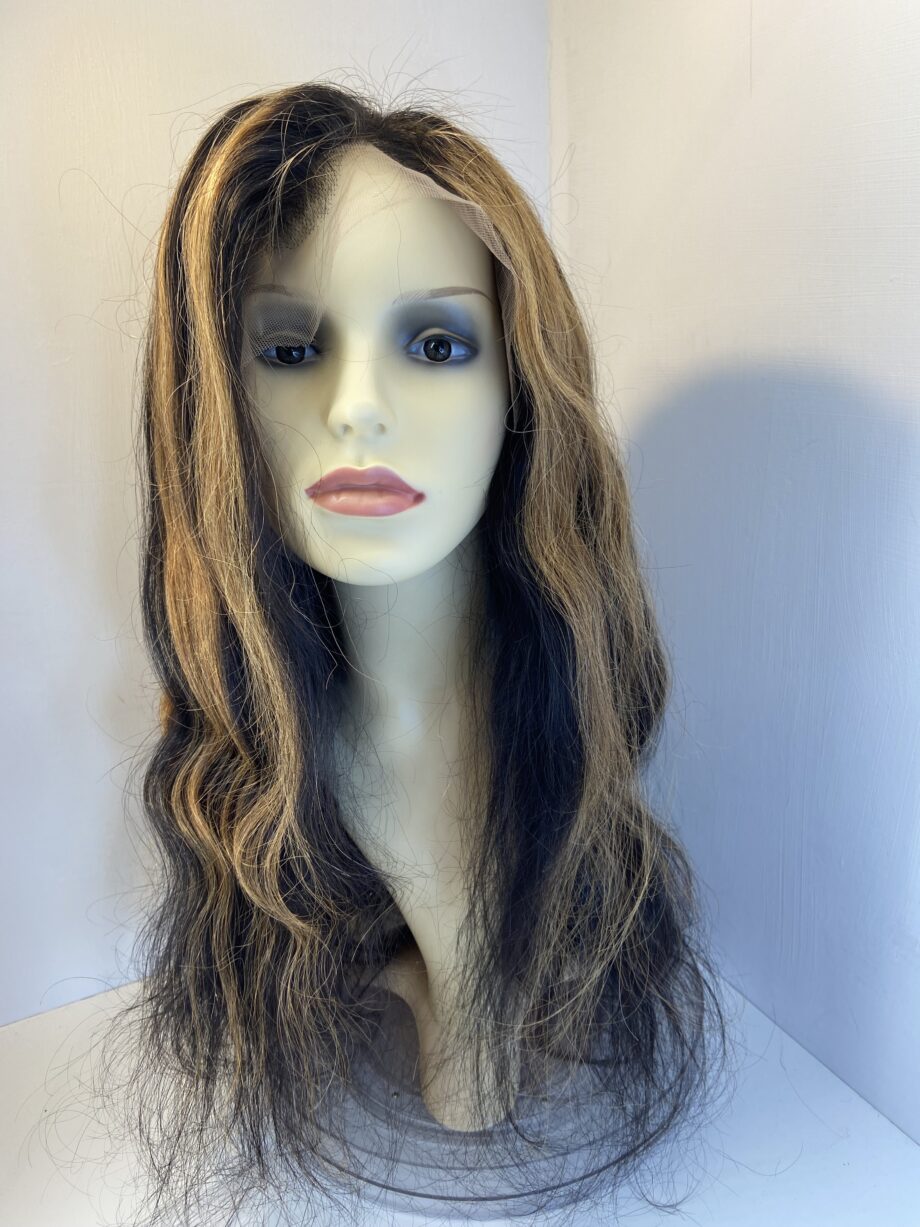 Extra long new black highlighted wig. Bl/glw217