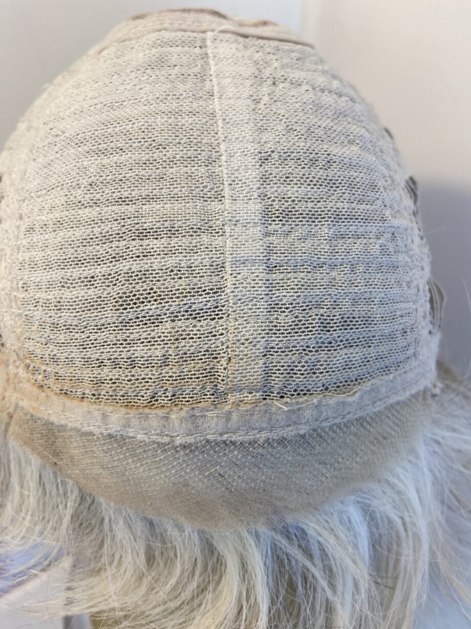 New boxed silver mix grey wig. Bgss447