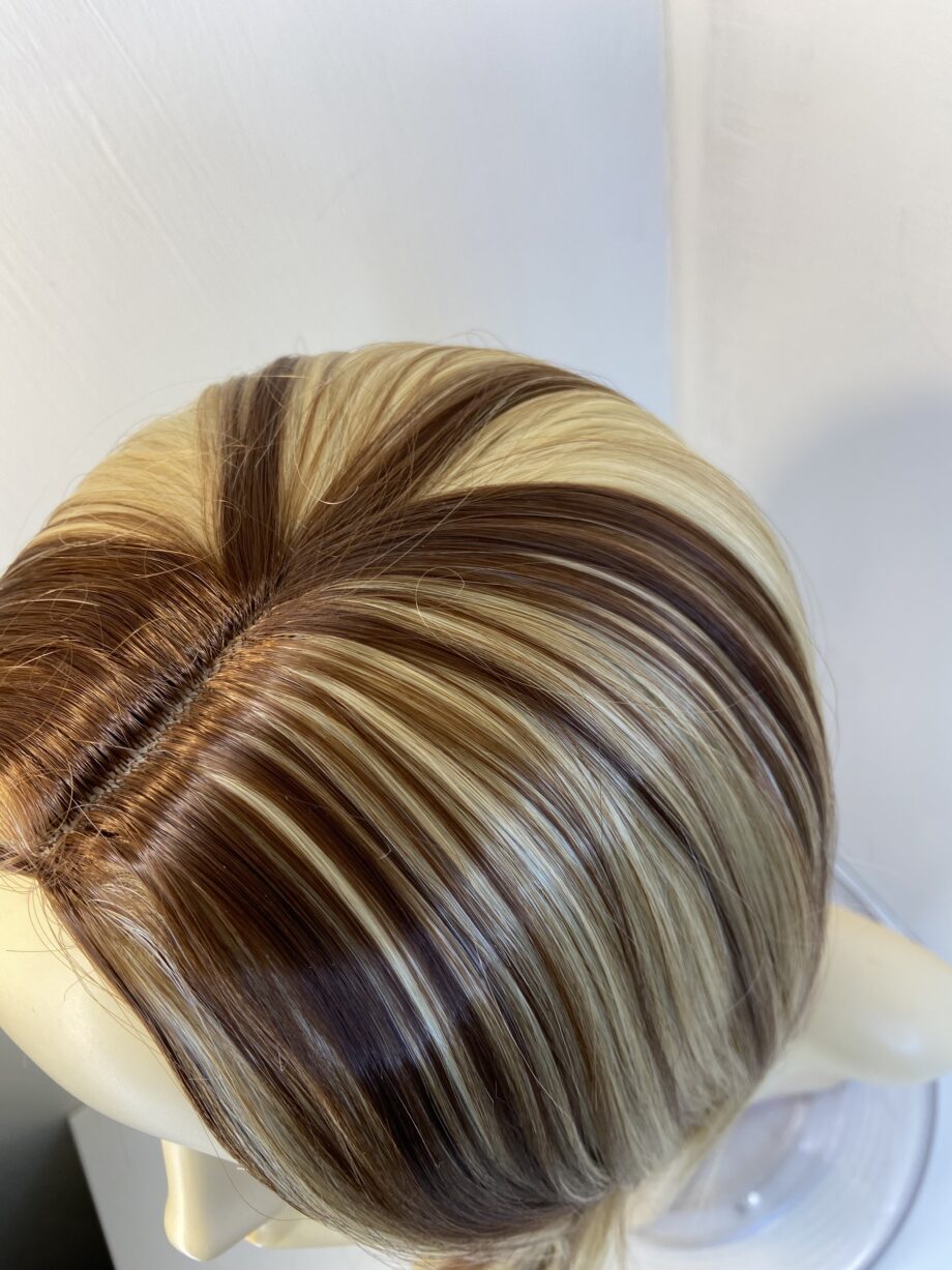 New blonde highlighted wig. Blms506