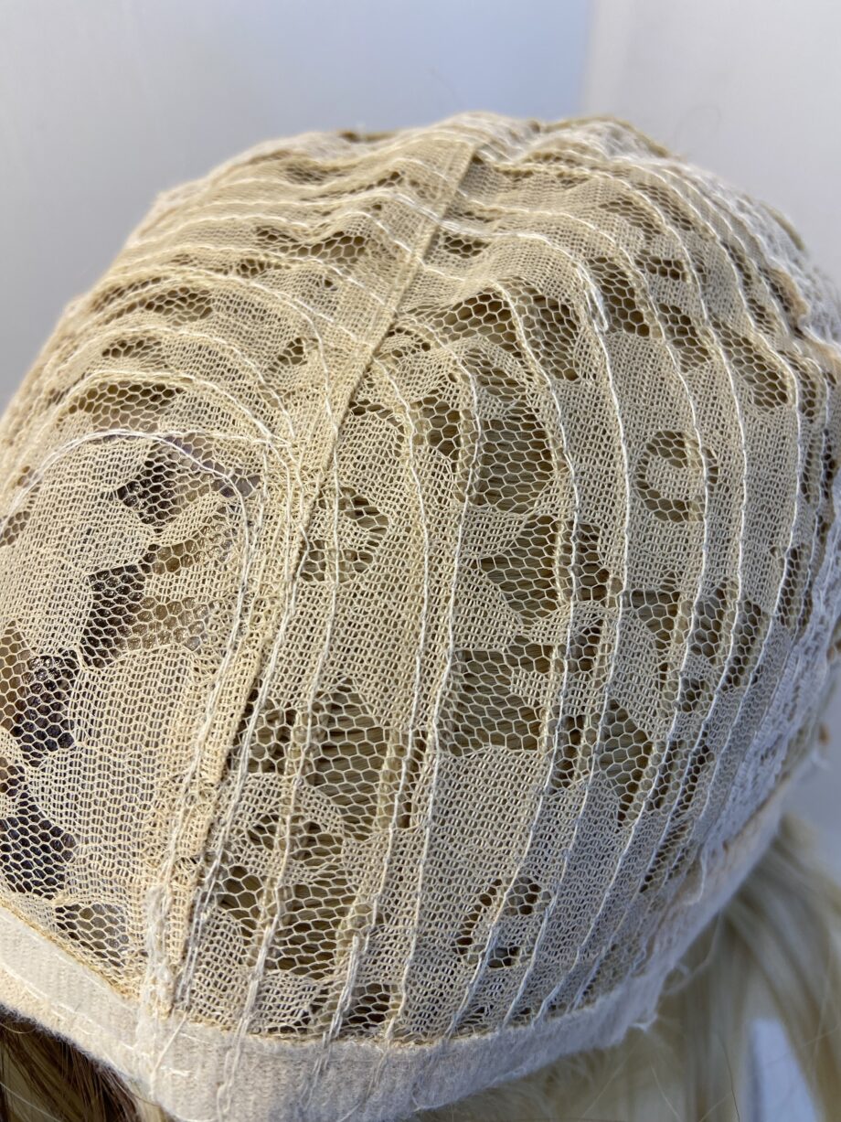 New blonde highlighted wig. Blms506