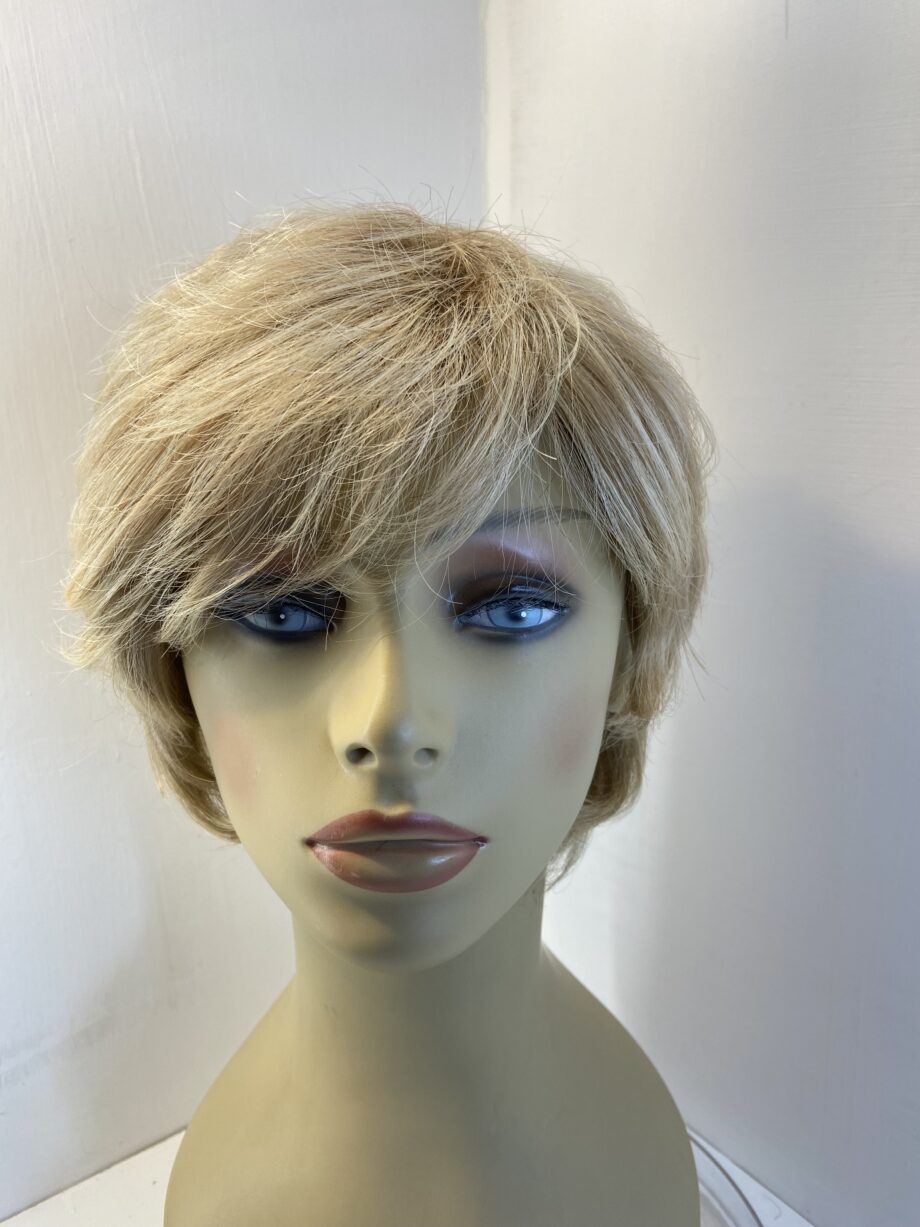 Blonde stylish designer wig. Natural image. Blsw508