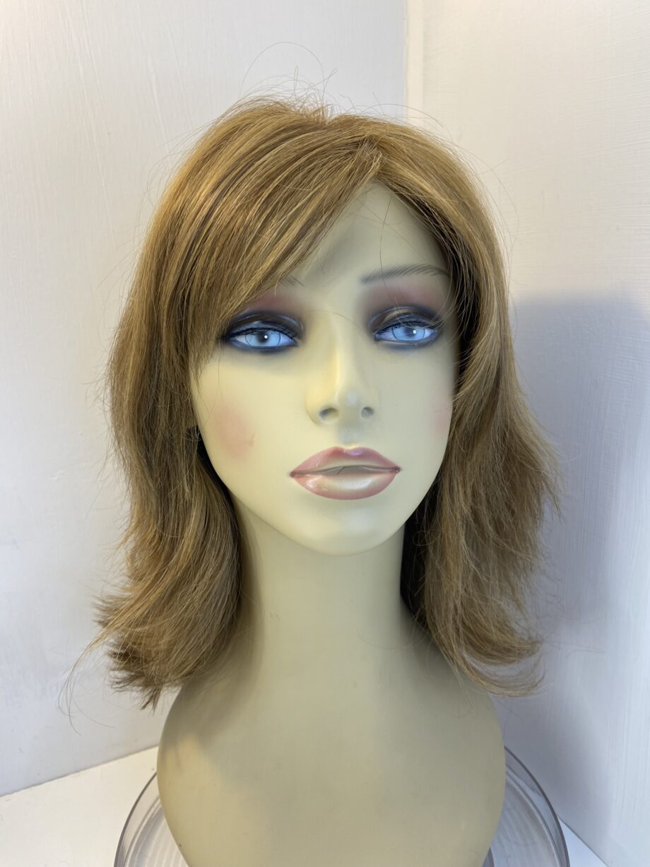 Superb honey coloured quality premium plus sentoo collection. Blls514