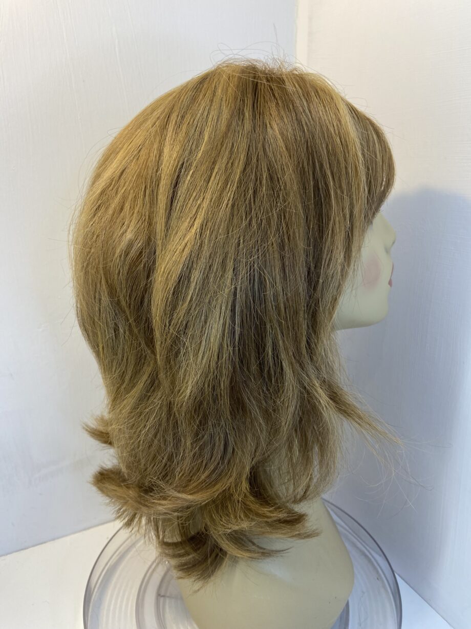 Superb honey coloured quality premium plus sentoo collection. Blls514