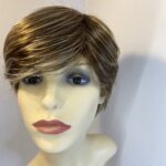 Never worn brown dimples wig. Brss202