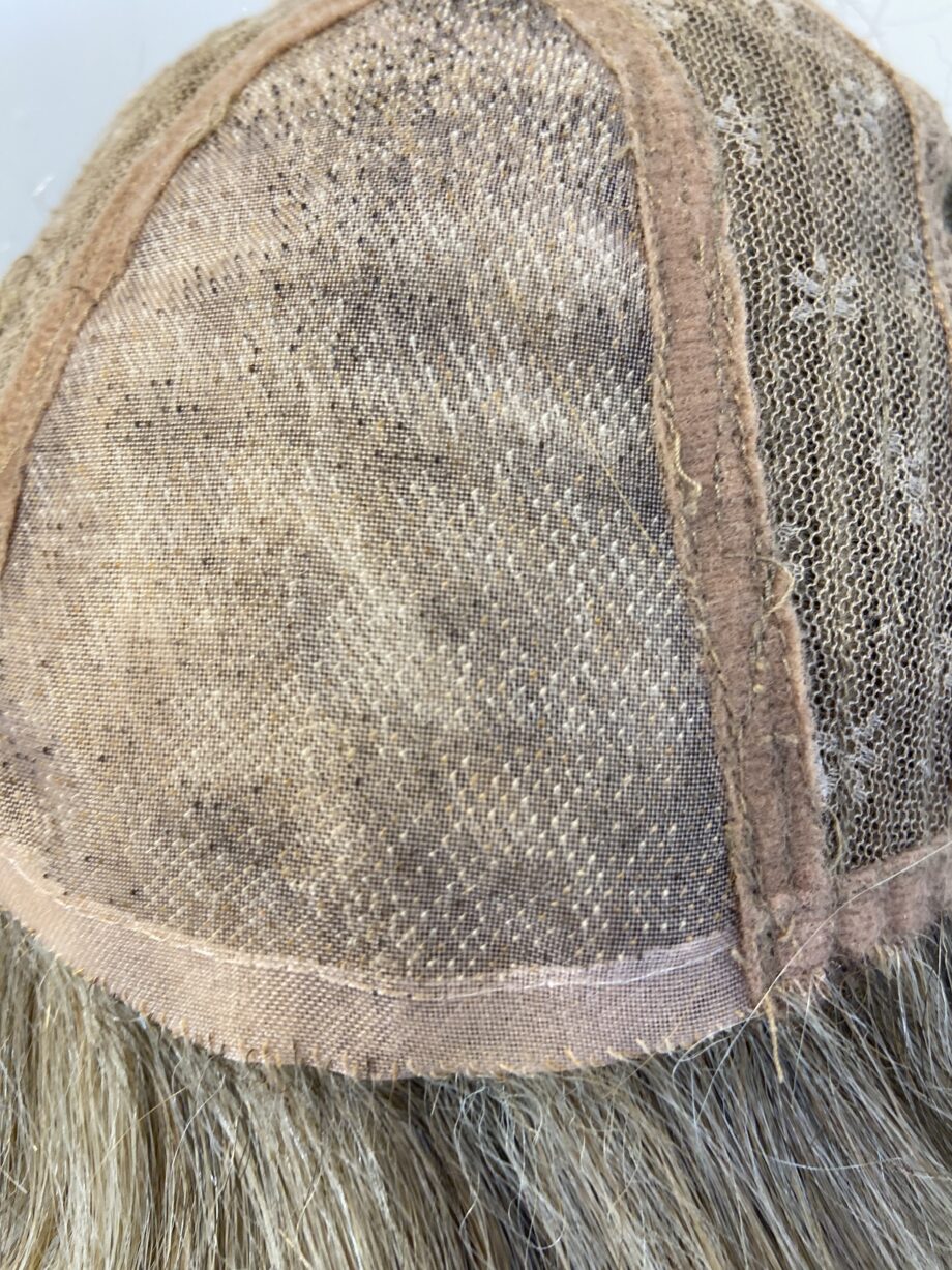 Blonde designer Ellie Willie wig. Blms205