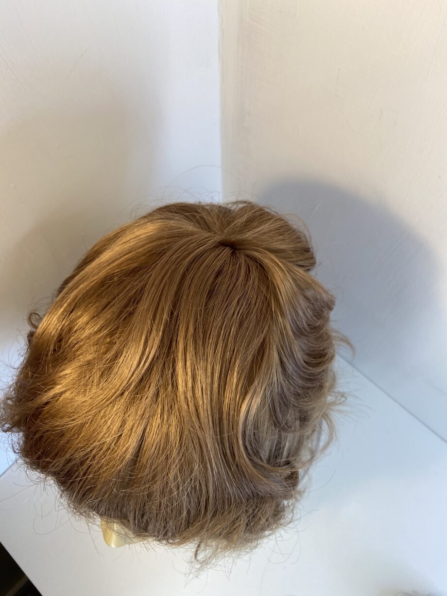 Long Sandy blonde large cap curly wig. Bllw207