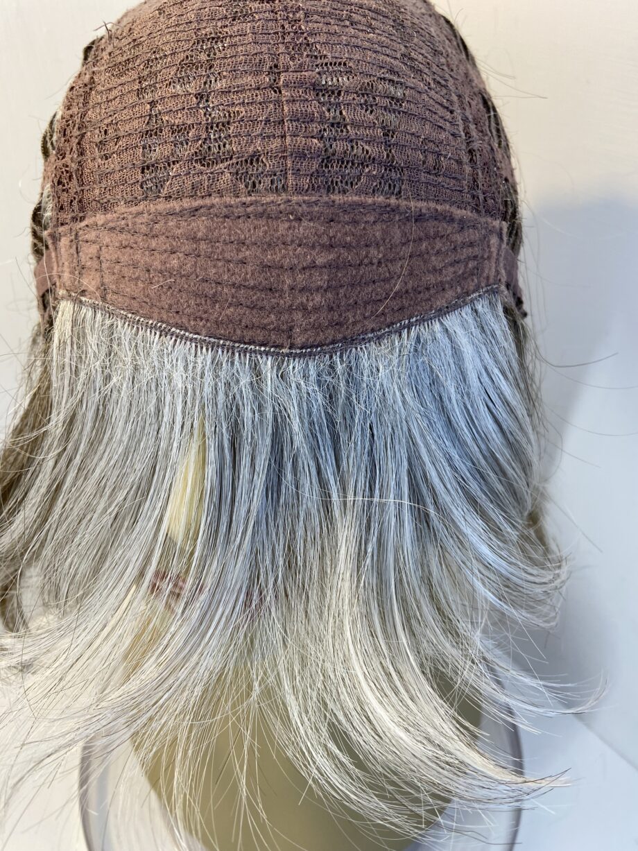 Platinum grey Raoul new wig. Gmw409