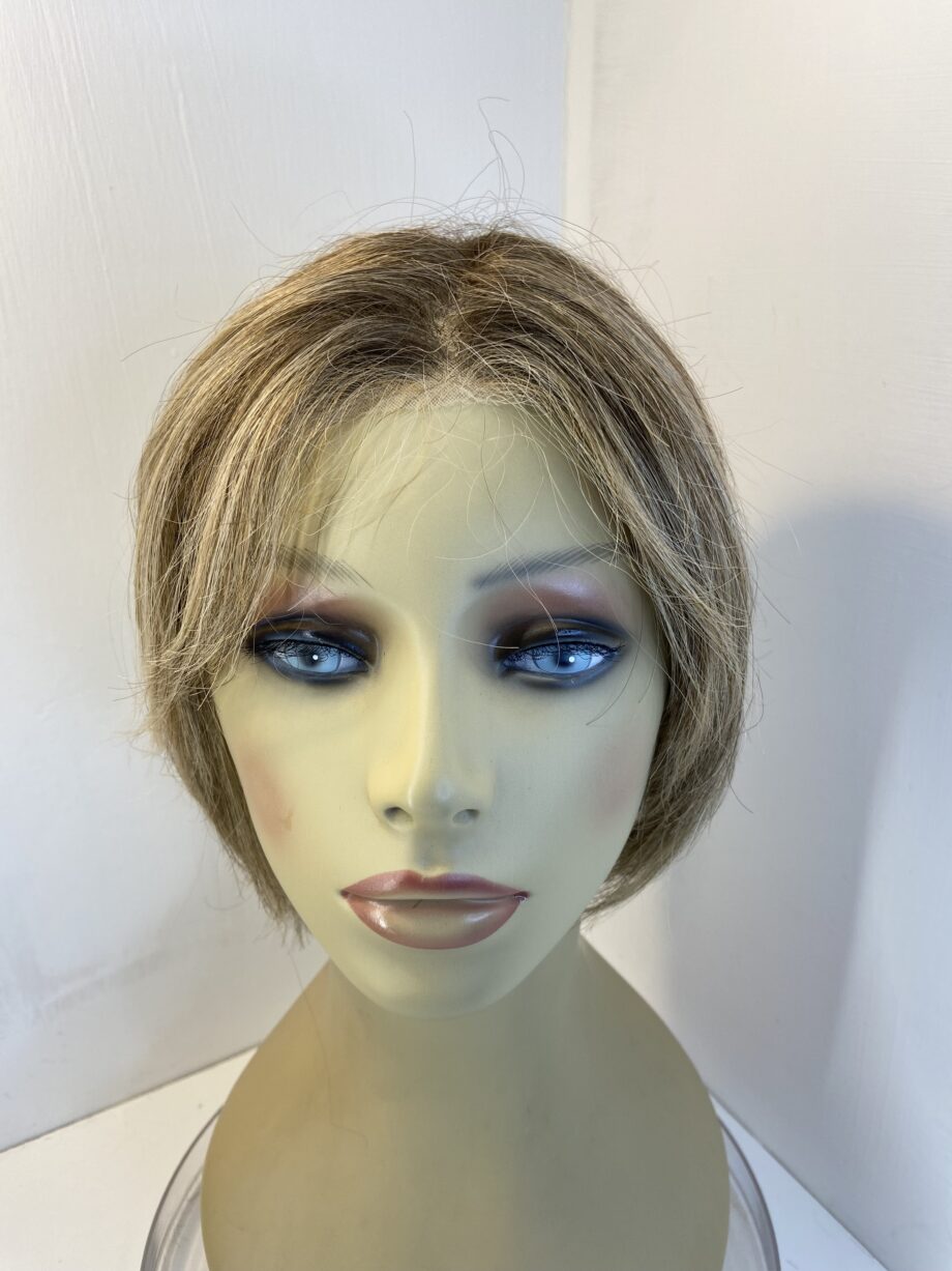 Ellen Wille blonde wig. Blms708