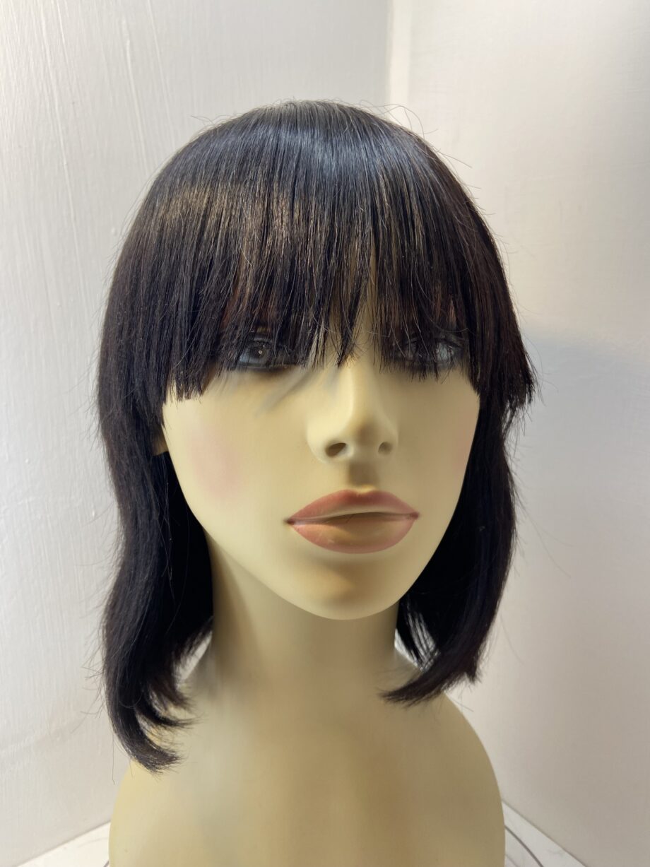 New black mid length wig. Blms411