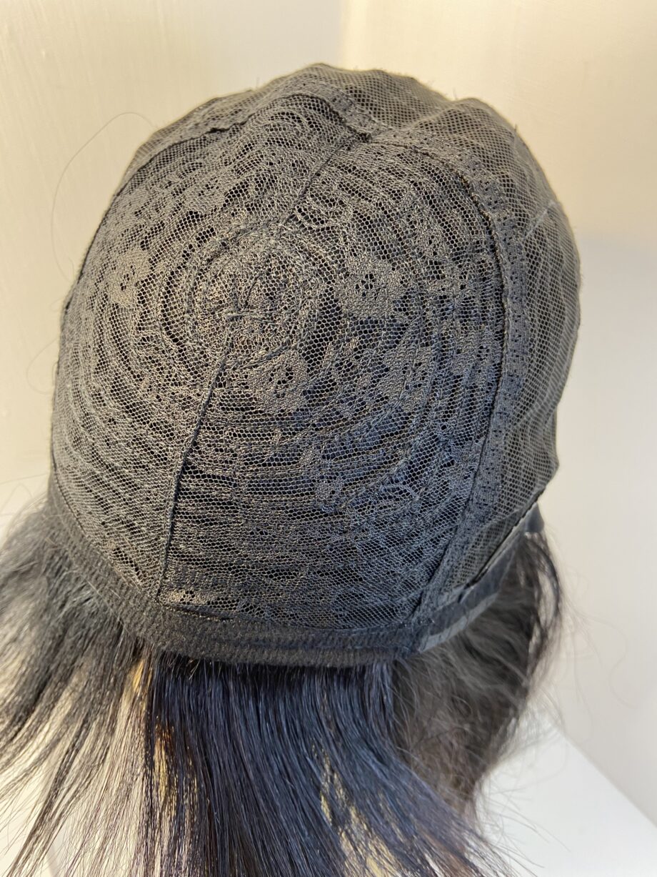 New black mid length wig. Blms411