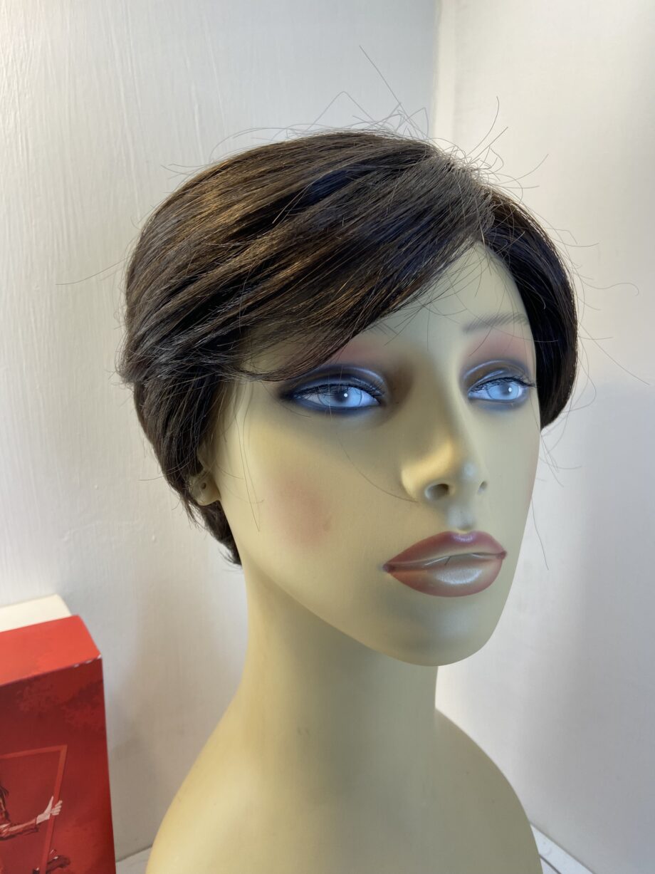 New short brown soft cap  wig. Ellen Wille. Bbrss457